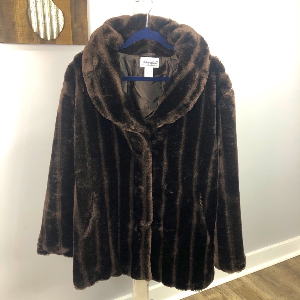Anthony Richards VINTAGE brown faux fur coat